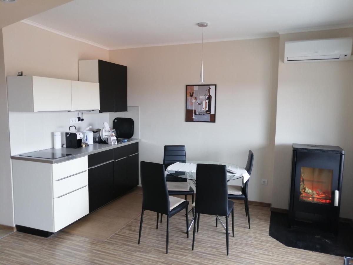 Lux Apartman 블로톤퓌레드 외부 사진