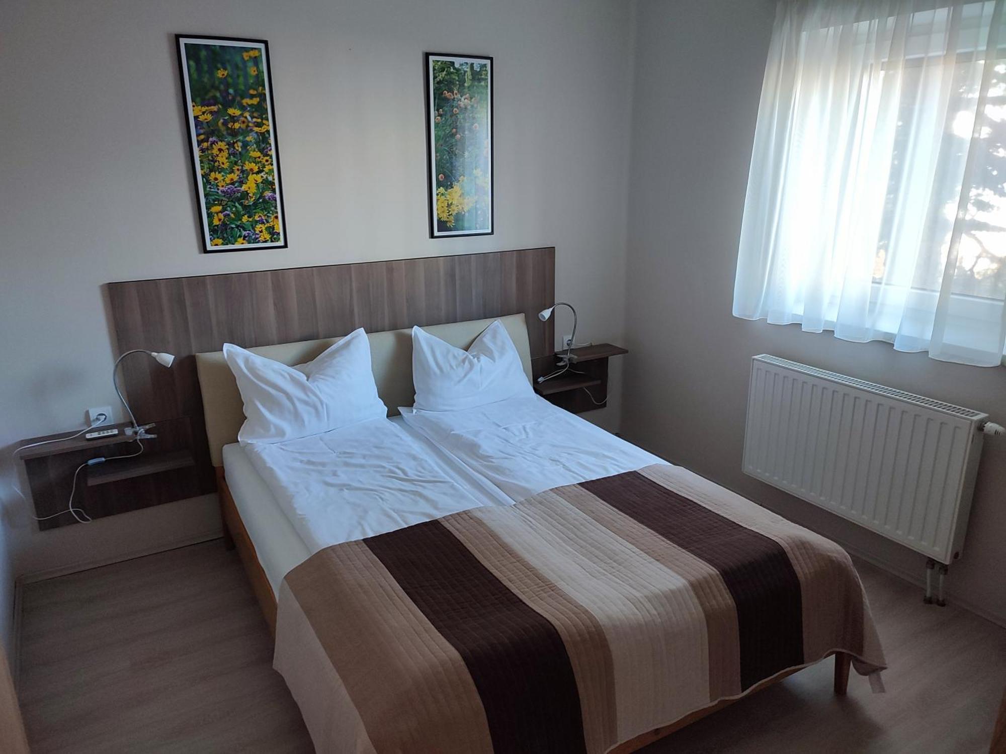 Lux Apartman 블로톤퓌레드 외부 사진